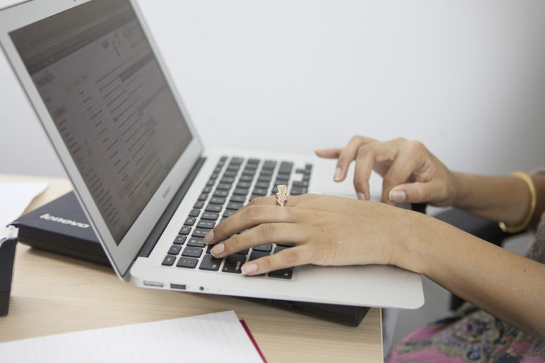 Forcedraft, a way to make yourself write online writing course for PhD students